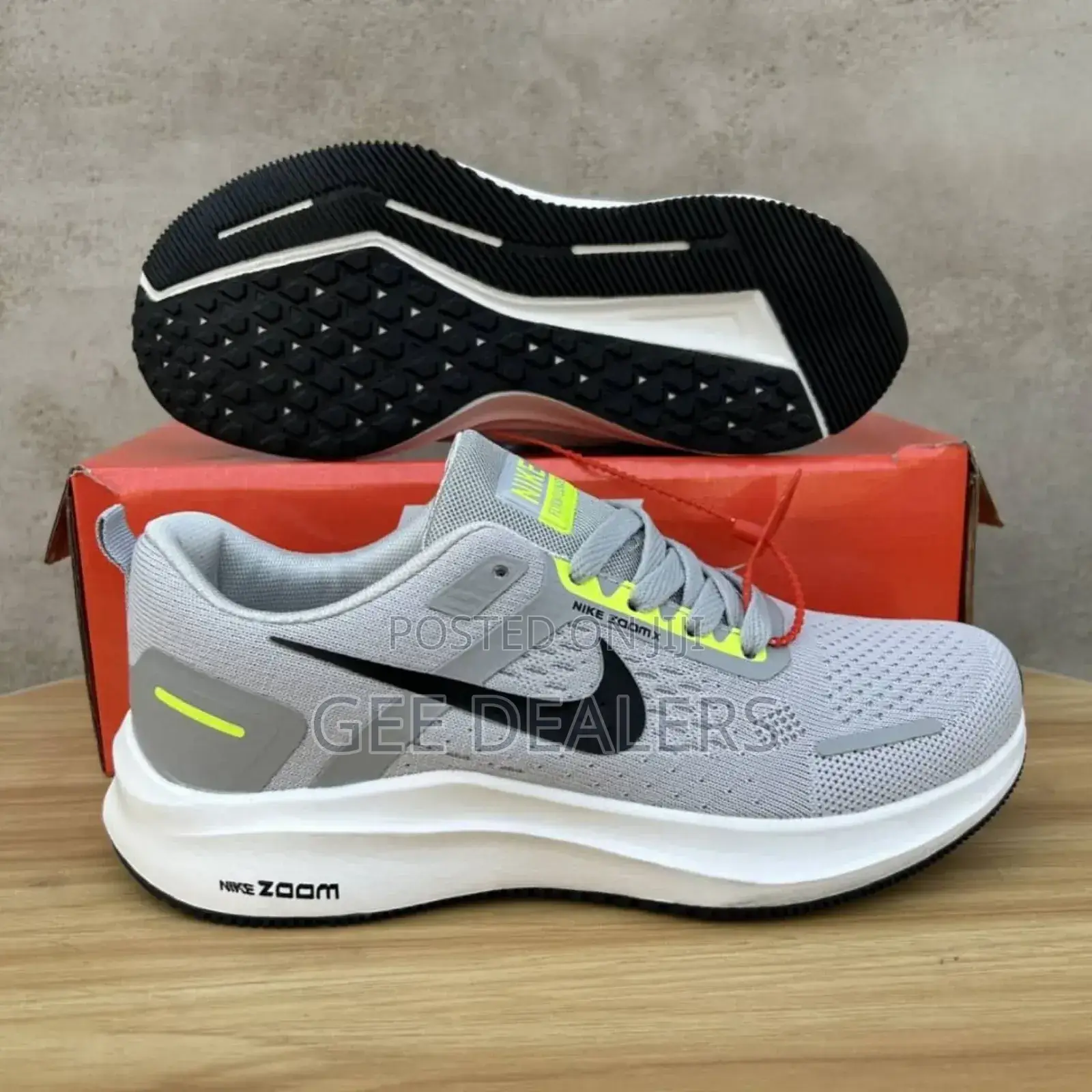 Nike Zoom Sneakers >Nike Running/Gym Shoes