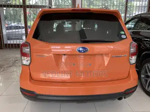 Subaru Forester 2.5i Limited AWD 2016 Orange