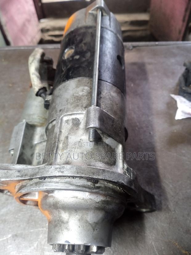 Mitsubishi Fuso Starter - thumbnail 2