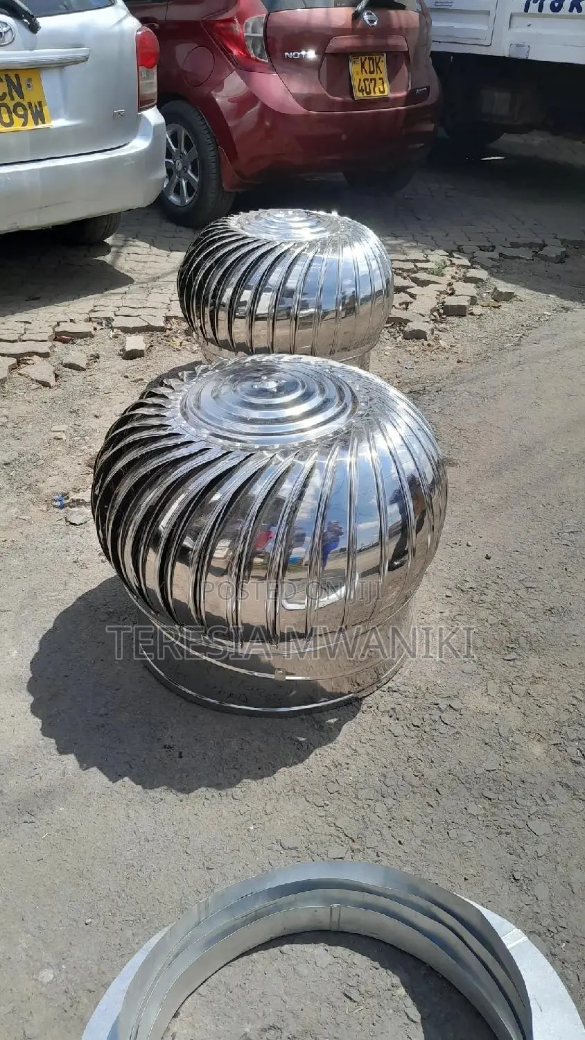 WIND DRIVEN CYCLONES/Roof Air Vents