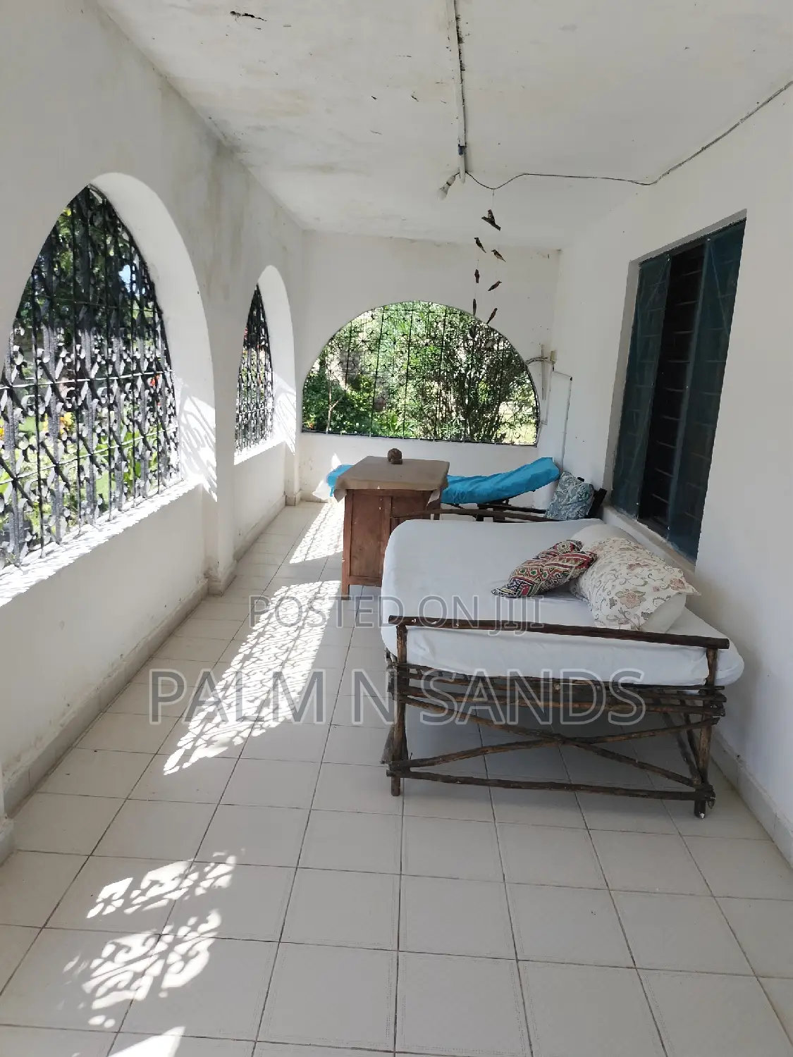 Furnished 4bdrm Bungalow in Second Row Tiwi for sale