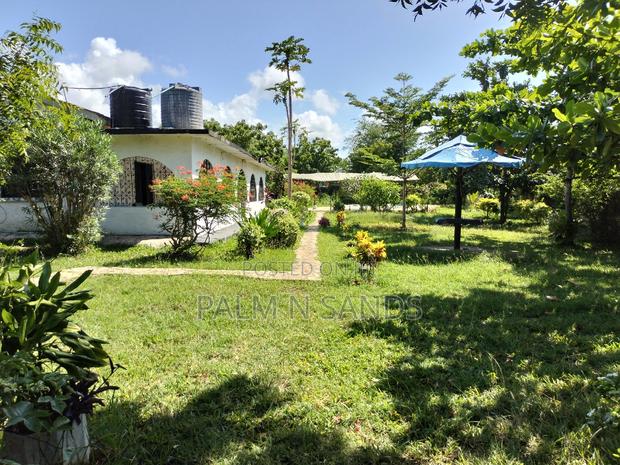 Furnished 4bdrm Bungalow in Second Row Tiwi for sale - main view