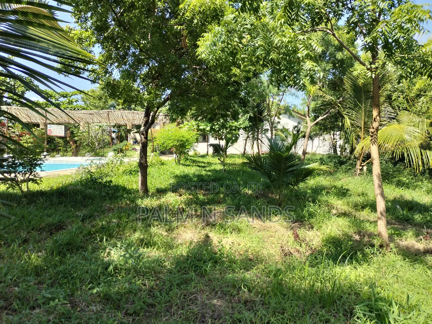 Furnished 4bdrm Bungalow in Second Row Tiwi for sale