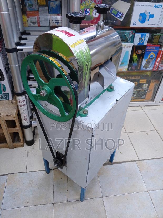 Sugarcane Juice Extractor - main view