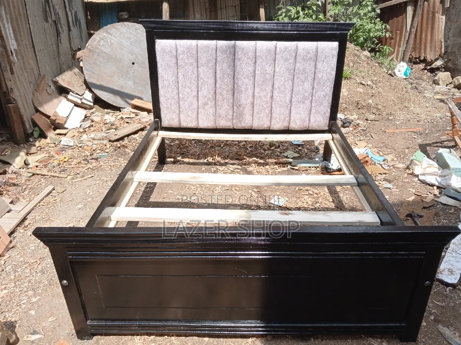 5×6 Hardwood Bed
