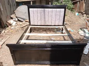 5×6 Hardwood Bed