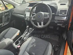 Subaru Forester 2017 Orange