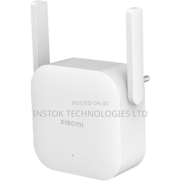 Xiaomi WIFI Range Extender N300 - main view