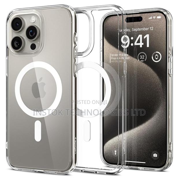 Spigen Ultra Hybrid Magfit Case for iPhone 15 Pro Max