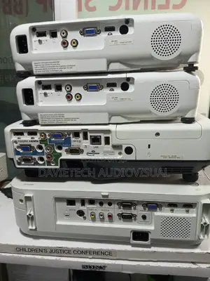 - EPSON _ Xuk Projectors