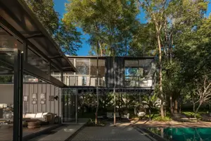 Shipping Container Airbnb - Spur Your Business