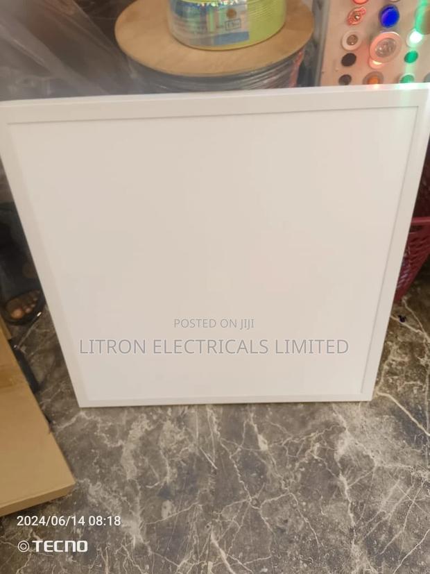 600*600 Surface Mount Panel - main view