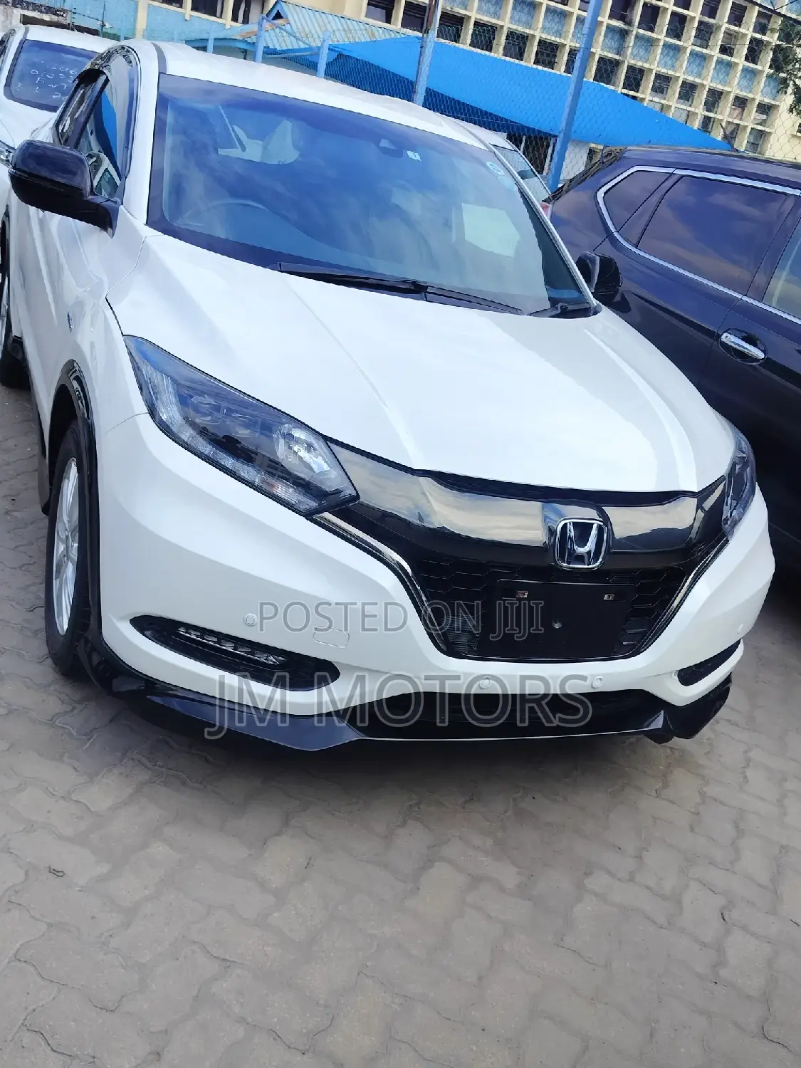 Honda Vezel 2017 White