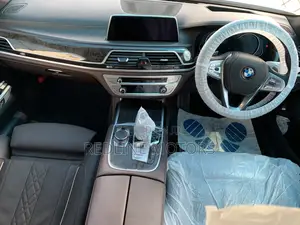 BMW 7 Series 2017 White