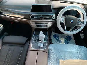 BMW 7 Series 2017 White