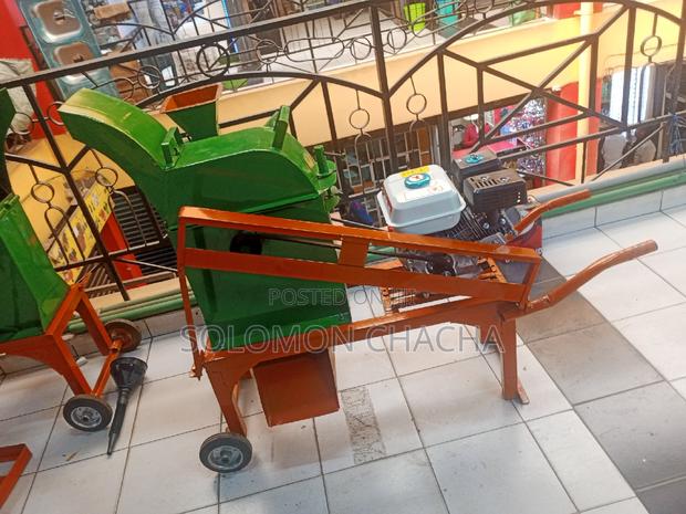 Chaff Cutter With Petrol Engine Complete - main view