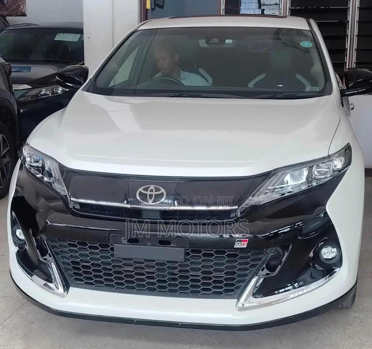 Toyota Harrier 2017 White