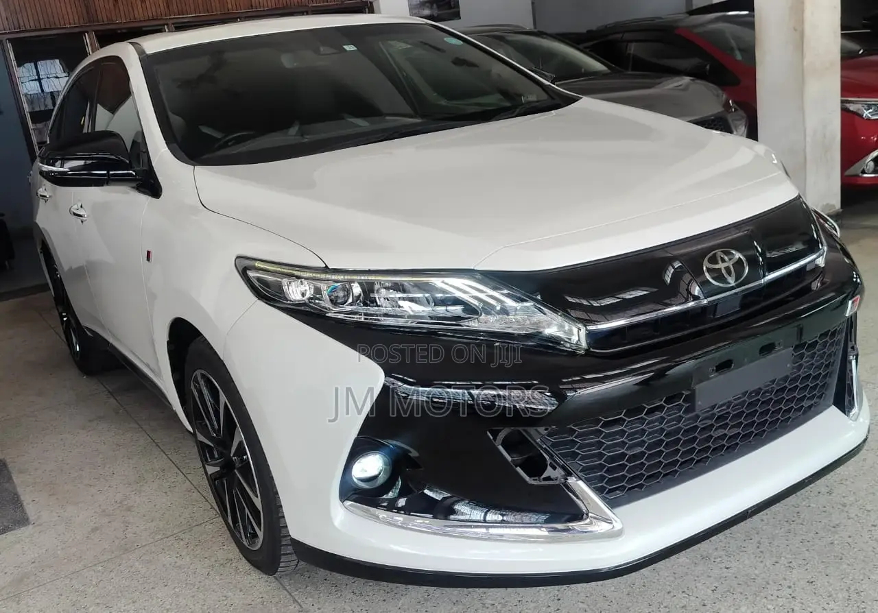 Toyota Harrier 2017 White