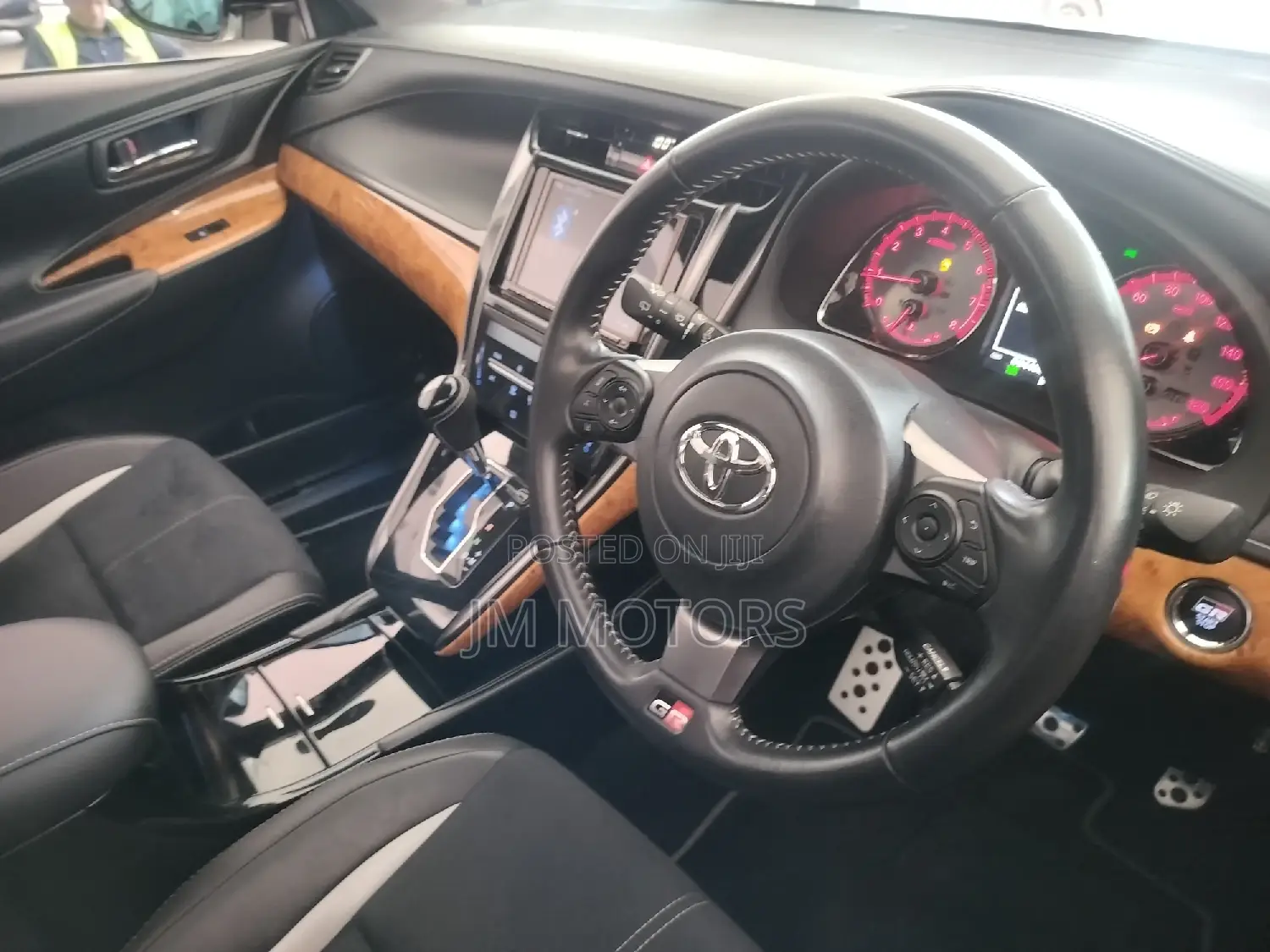 Toyota Harrier 2017 White