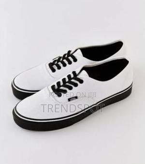 Designer Vans Off the Wall Sneakers - thumbnail 2