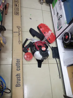 Advanced 4 Stroke Premier Brush Cutter