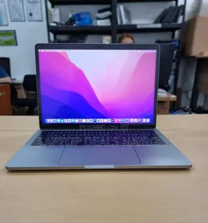 Laptop Apple MacBook Pro 2017 8GB Intel Core I5 SSD 256GB