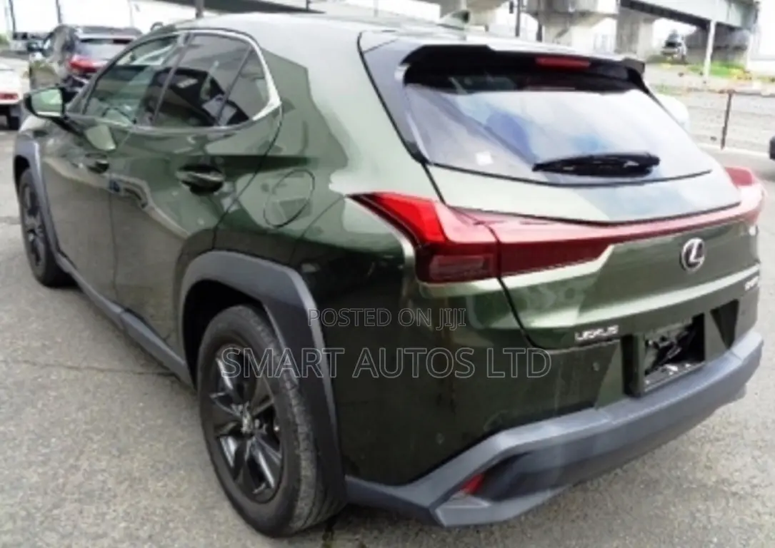 Lexus UX 200 2019 Green