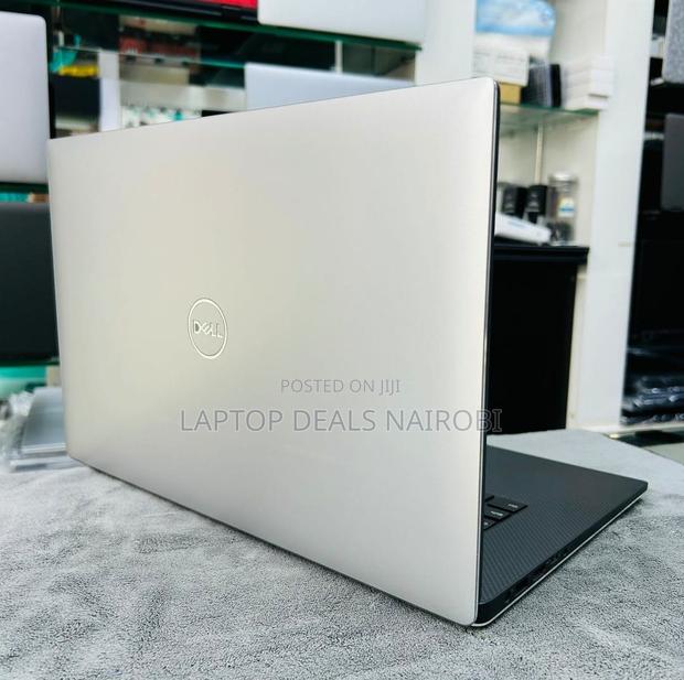 Laptop Dell Precision 5530 16GB Intel Core I7 SSD 512GB - thumbnail 2