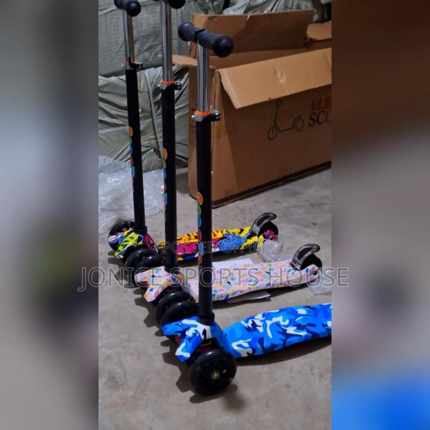 New Kids Scooter With Light - main view