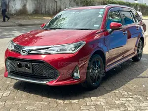 Toyota Corolla Fielder 2018 Red