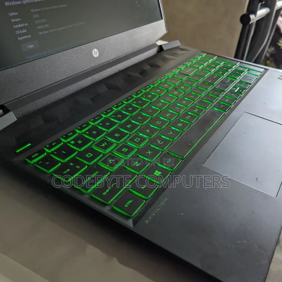 New Laptop HP Pavilion 15 8GB Intel Core I7 HDD+SSD 256GB
