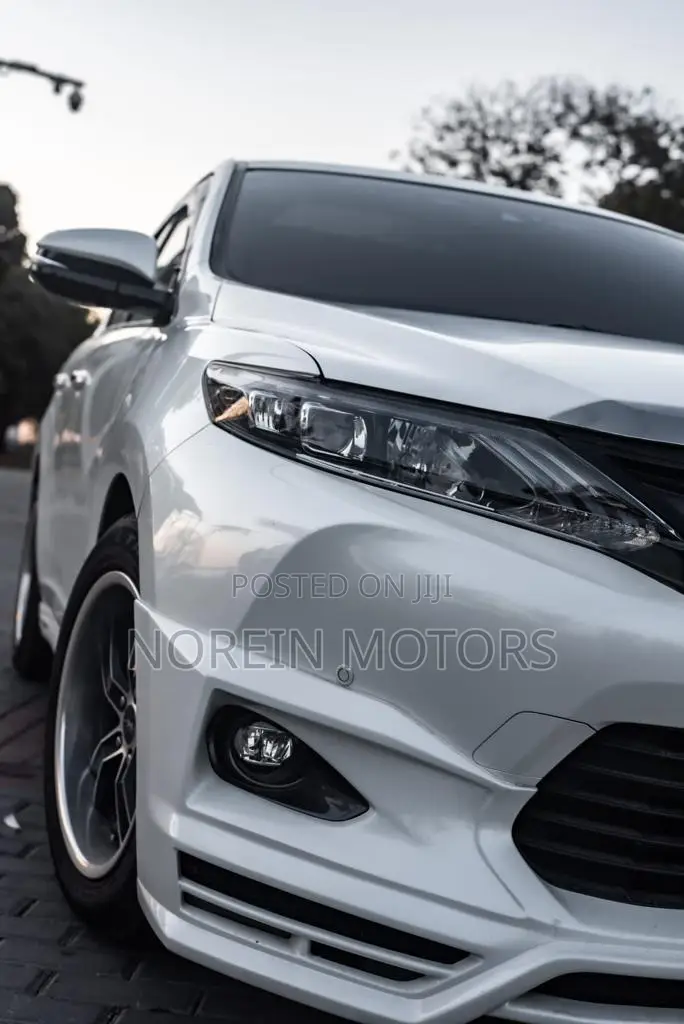 Toyota Harrier 2015 Off white