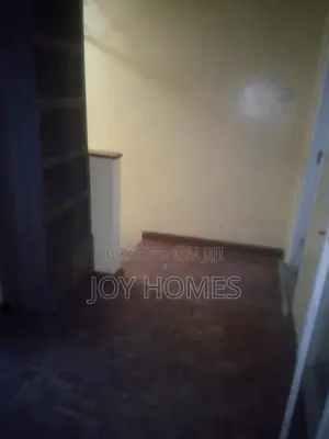 4bdrm Maisonette in South B for rent