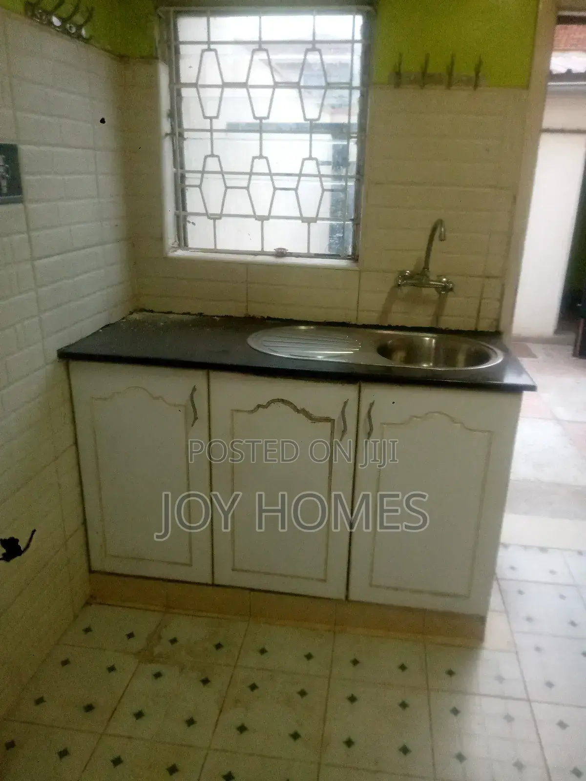 4bdrm Maisonette in South B for rent