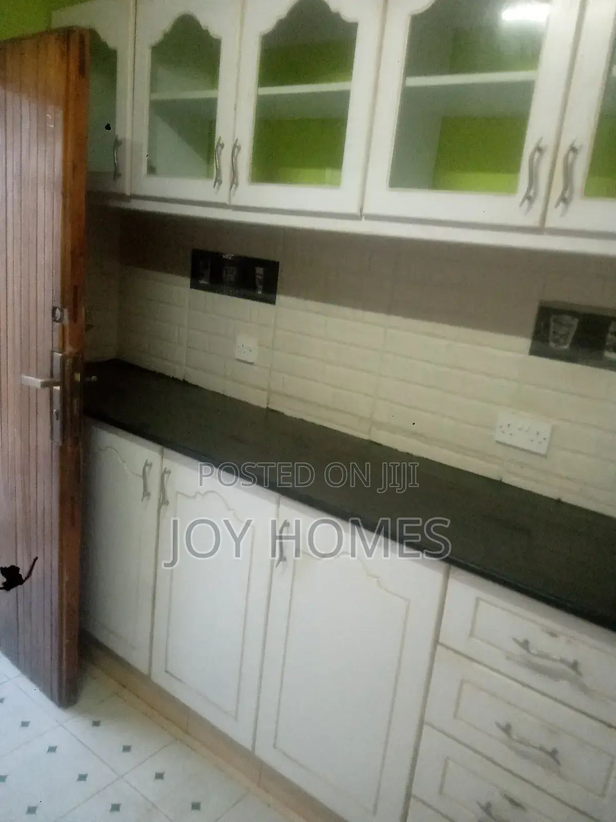 4bdrm Maisonette in South B for rent