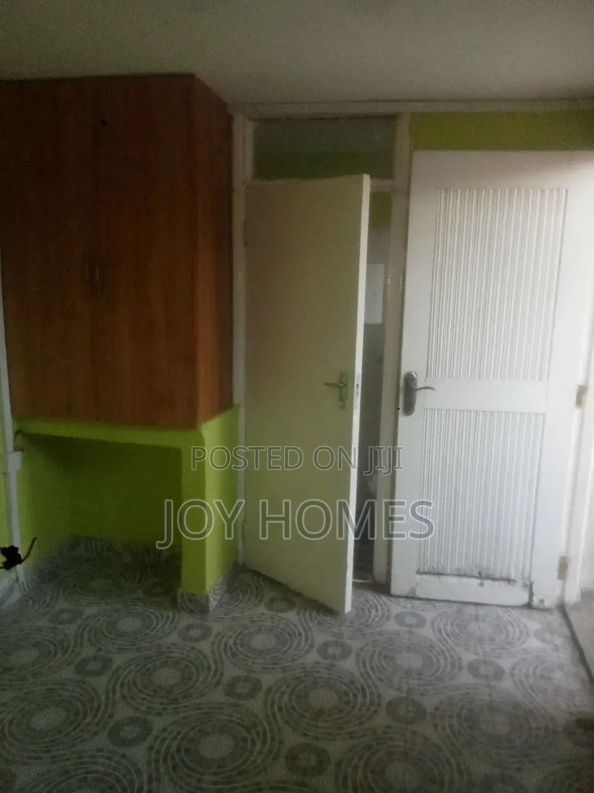 4bdrm Maisonette in South B for rent