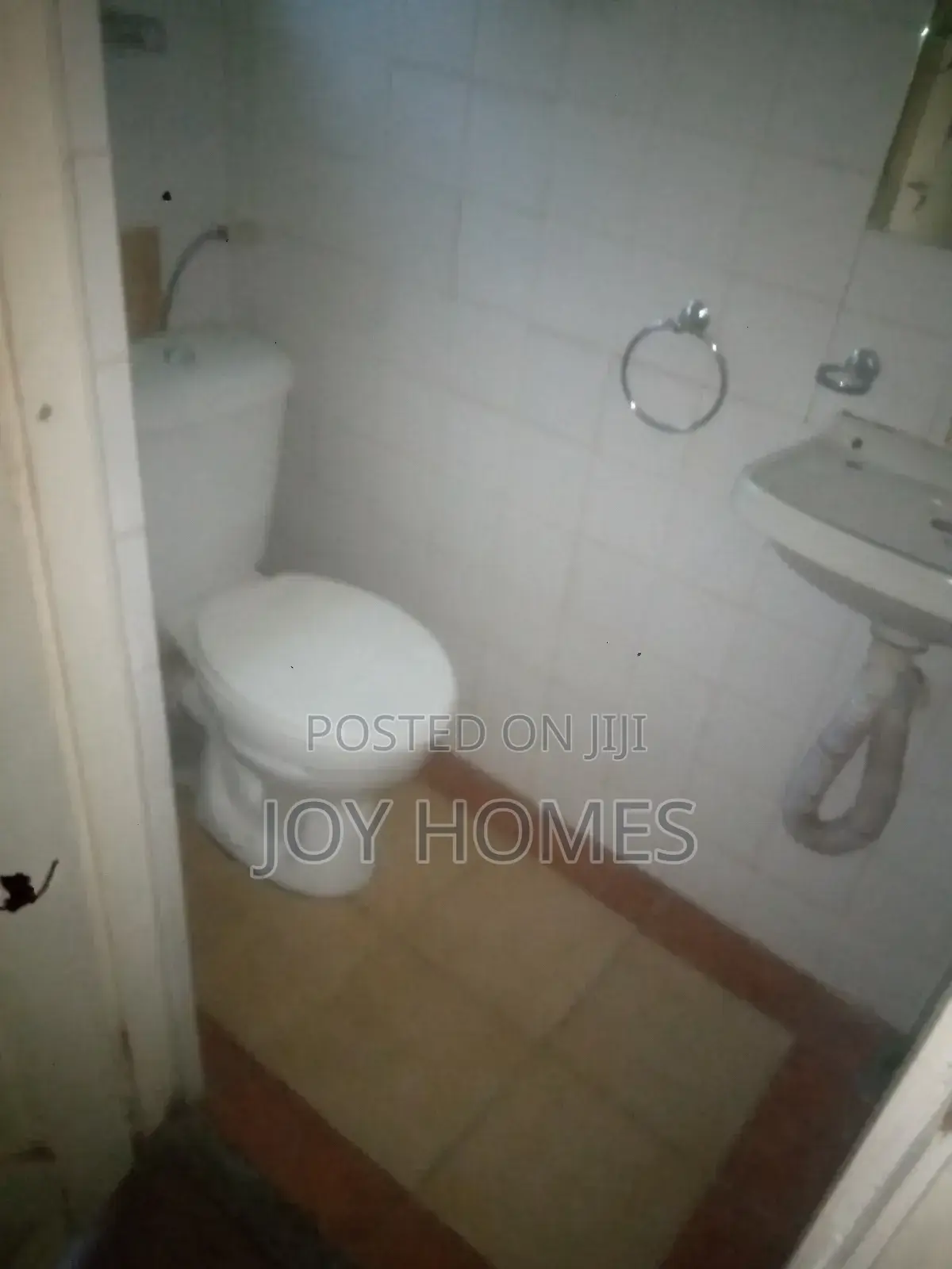 4bdrm Maisonette in South B for rent