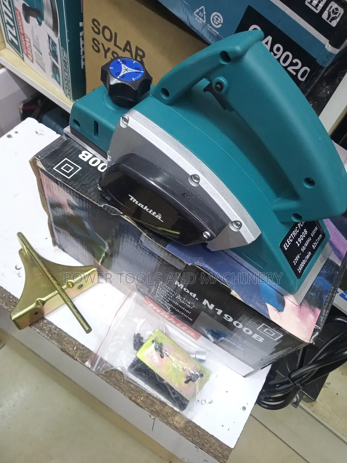Electric Plainer Makita