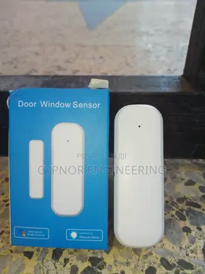 Smart Door Sensor Monitors Open,Closed