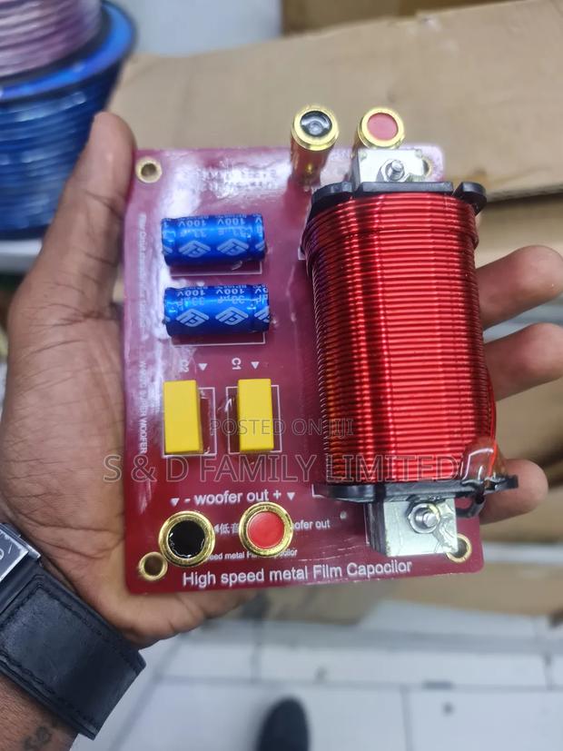 W-902c Bass Speaker Crossover - main view