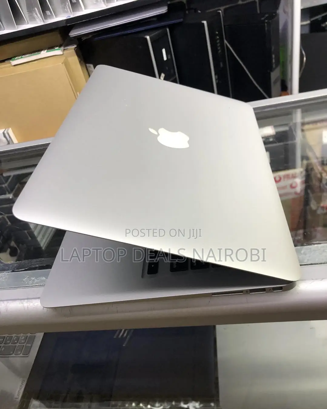 Laptop Apple MacBook Air 8GB Intel Core I5 SSD 256GB