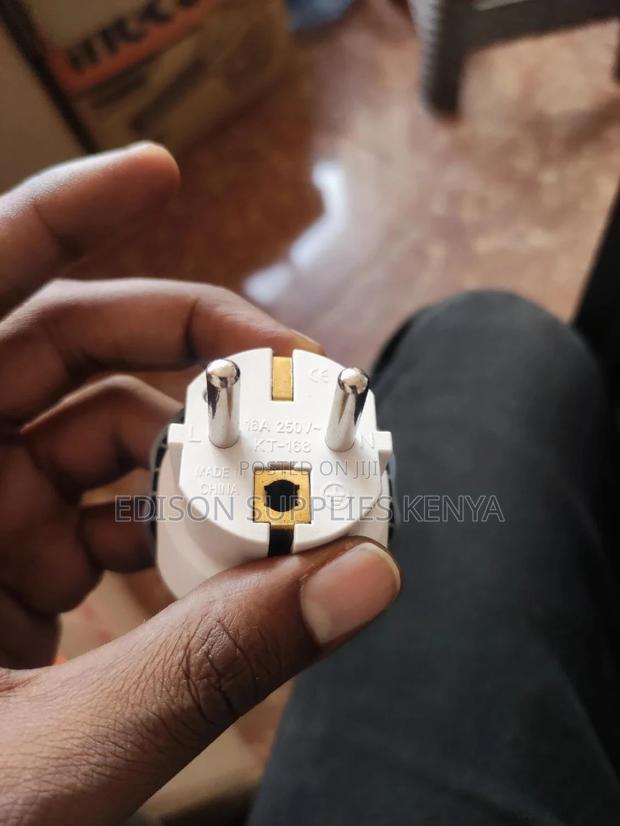 Multiplug Adapter Universal Travel Adapter Extension Plug - thumbnail 4
