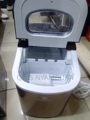 Ice Cube, Ice Maker Machine.