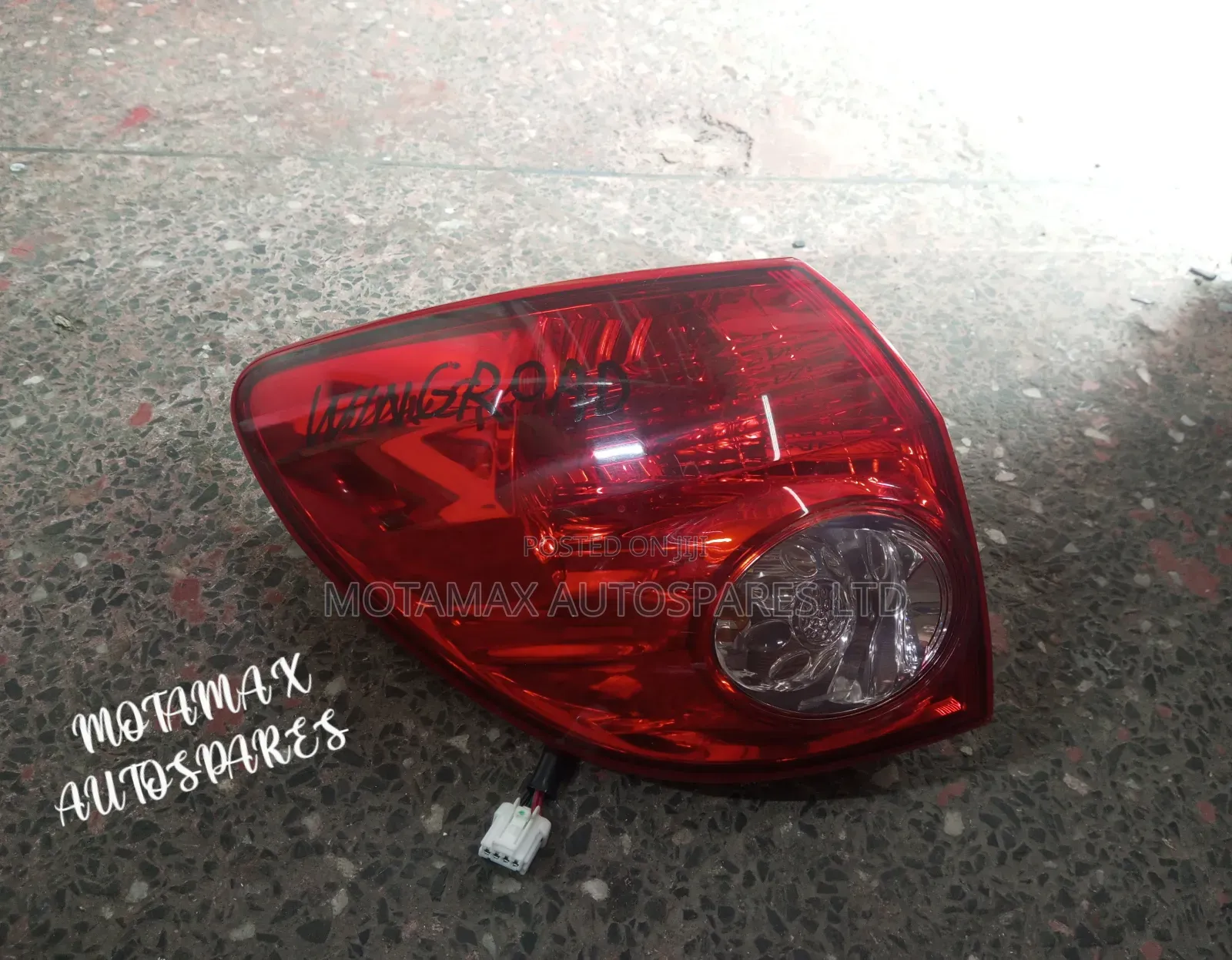 Nissan Wingroad Y12 Tail Light