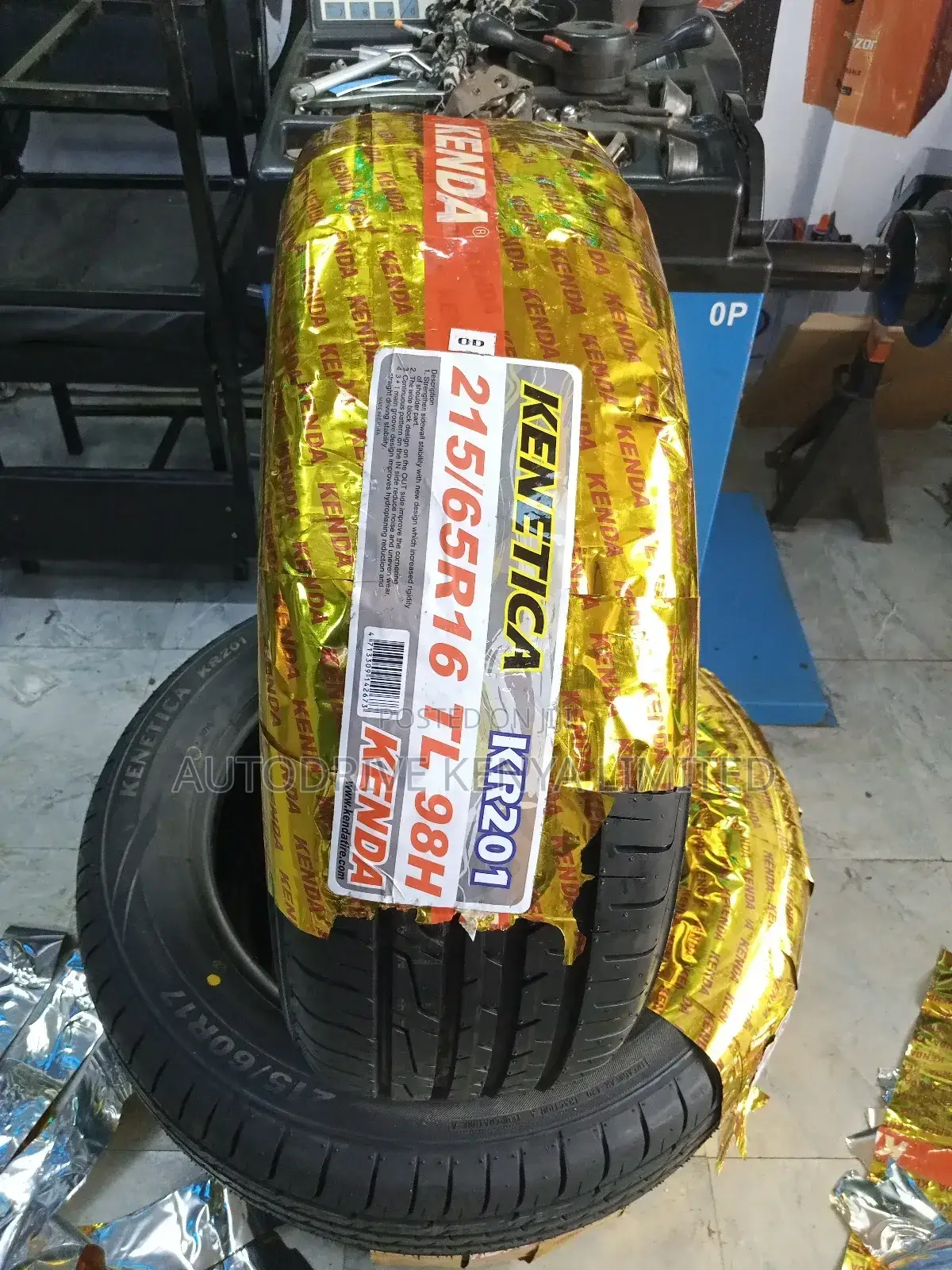 215/65r16 Kenda Kenetica Tyre