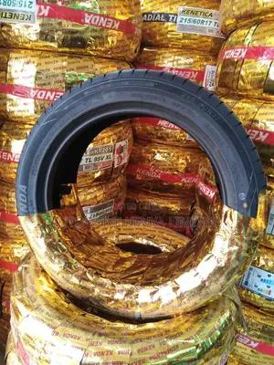215/50r17 Kenda Kenetica Tyre