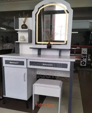 Good Quality Executive Dressing Mirror
