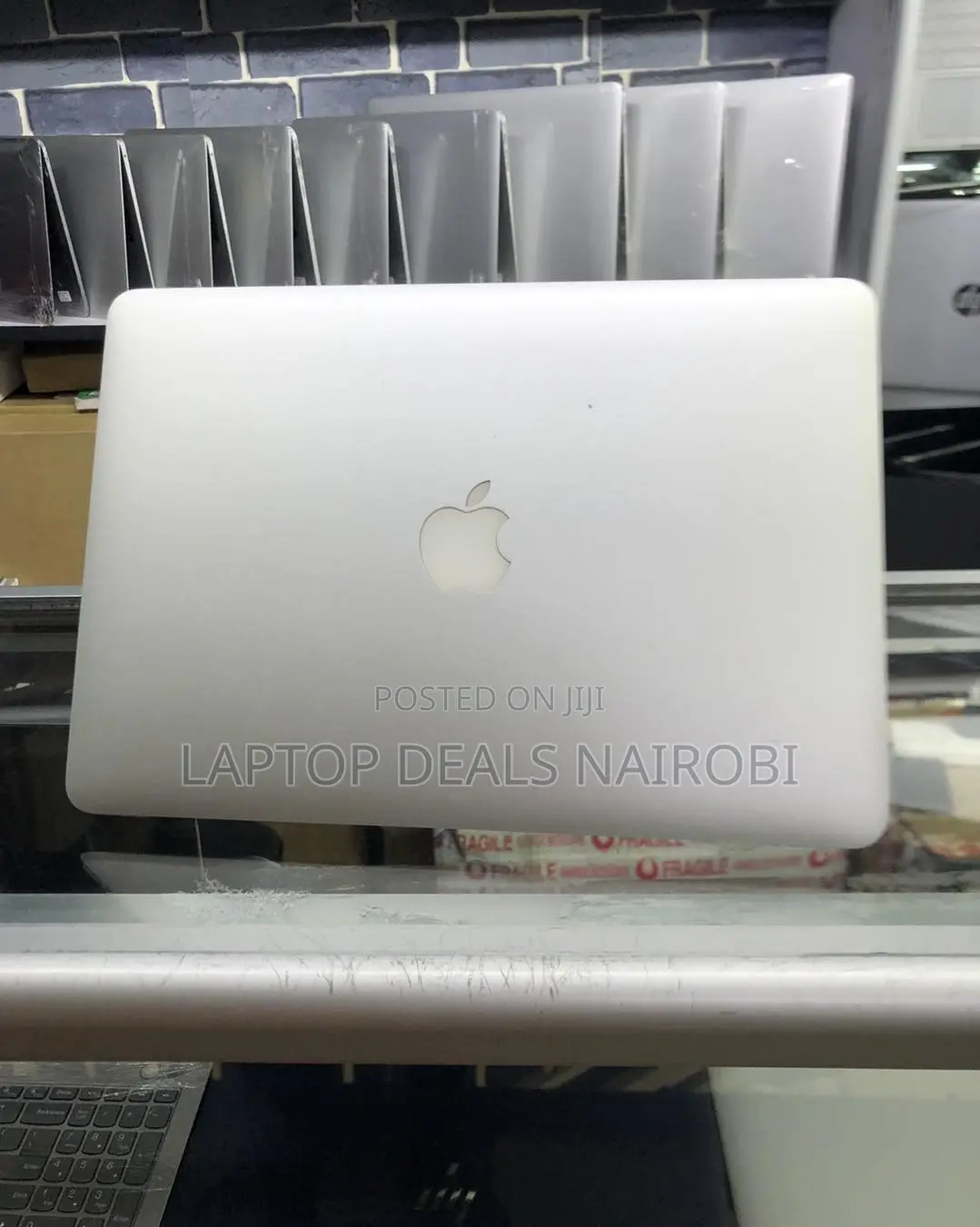 Laptop Apple MacBook Air 8GB Intel Core I5 SSD 256GB