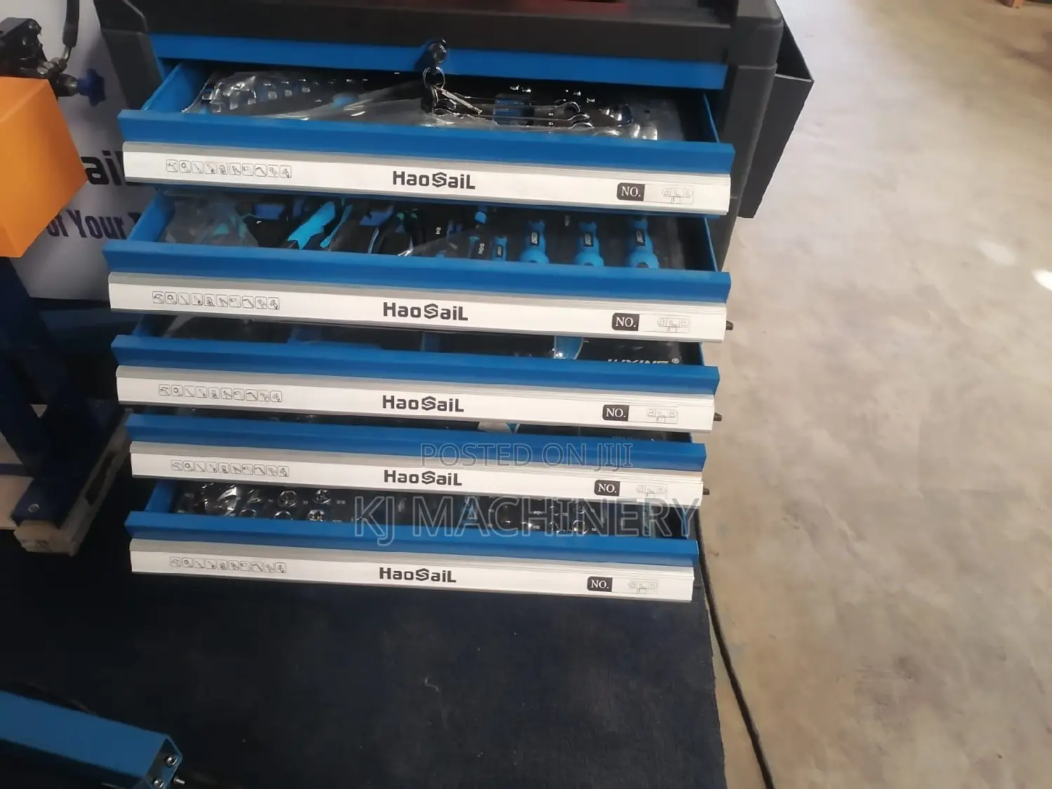 Tool Box With 353 PCS Tools in Stock