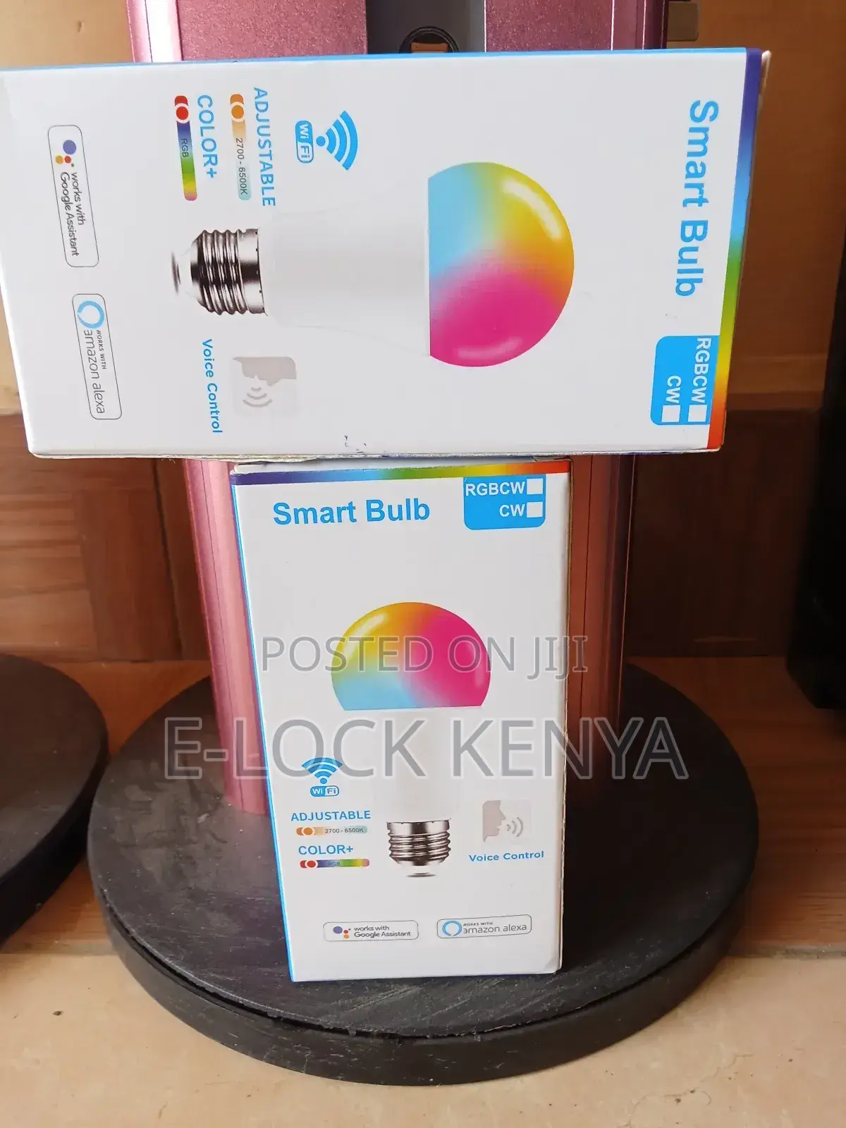 Dimmerble Smart Bulb With Colour Present